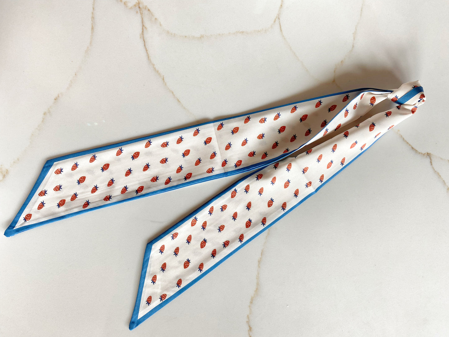 Jada Scarf Tie