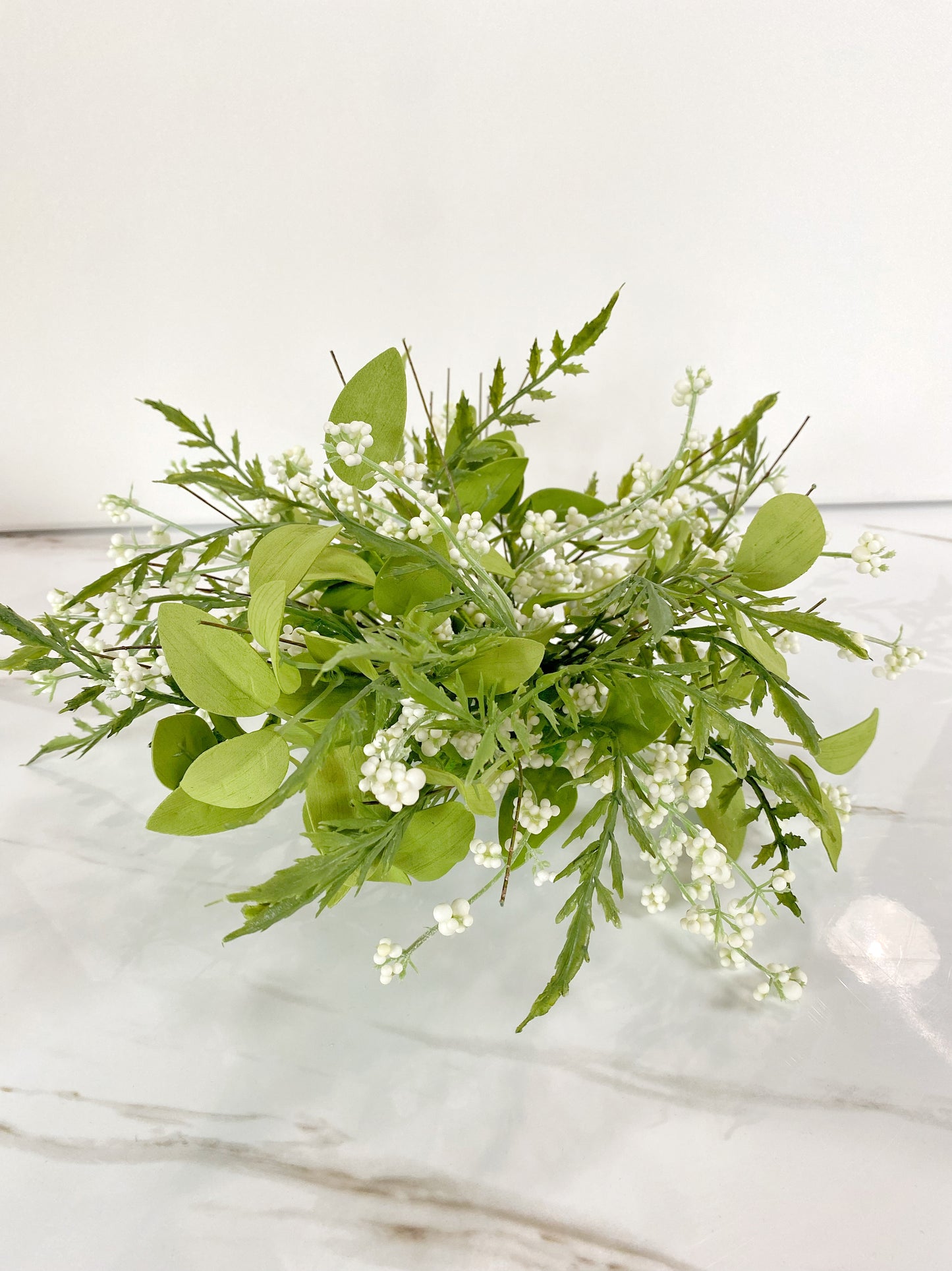 White Daisy Orb
