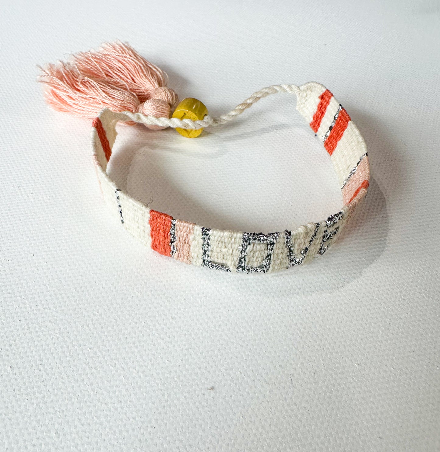 El amor woven bracelet