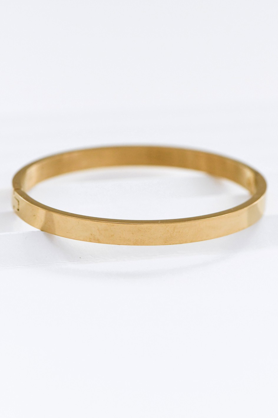 Hinged Gold Bangle