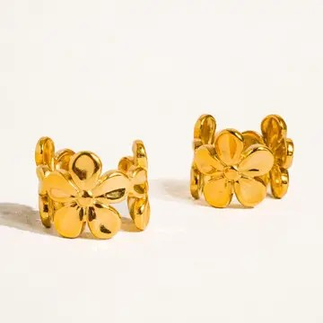 Ayana Floral Ear Cuff