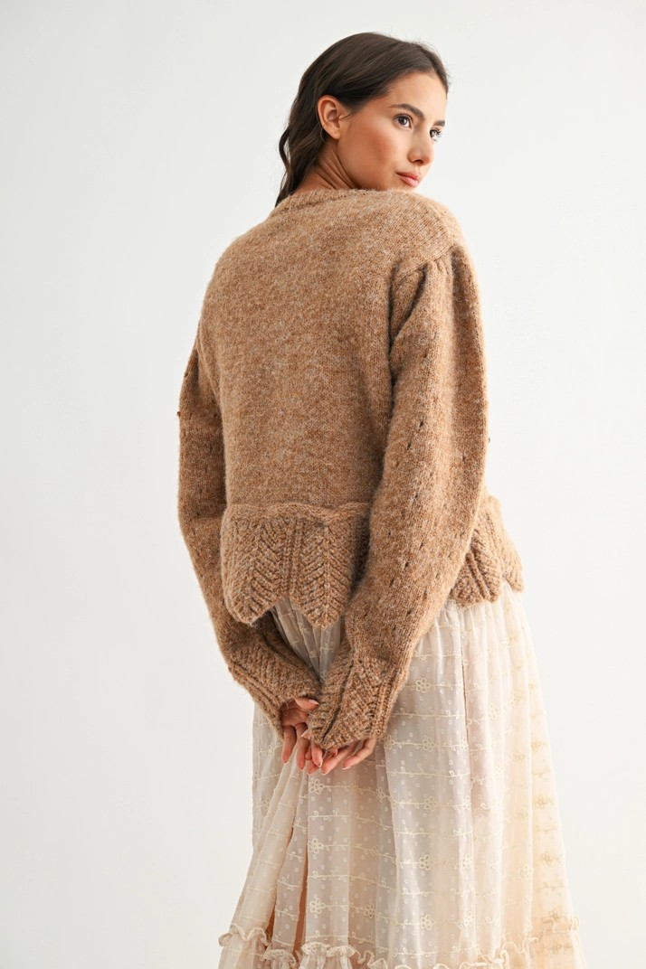 Marrone Scalloped Cardigan