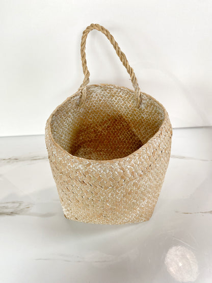 Seagrass Wall Basket