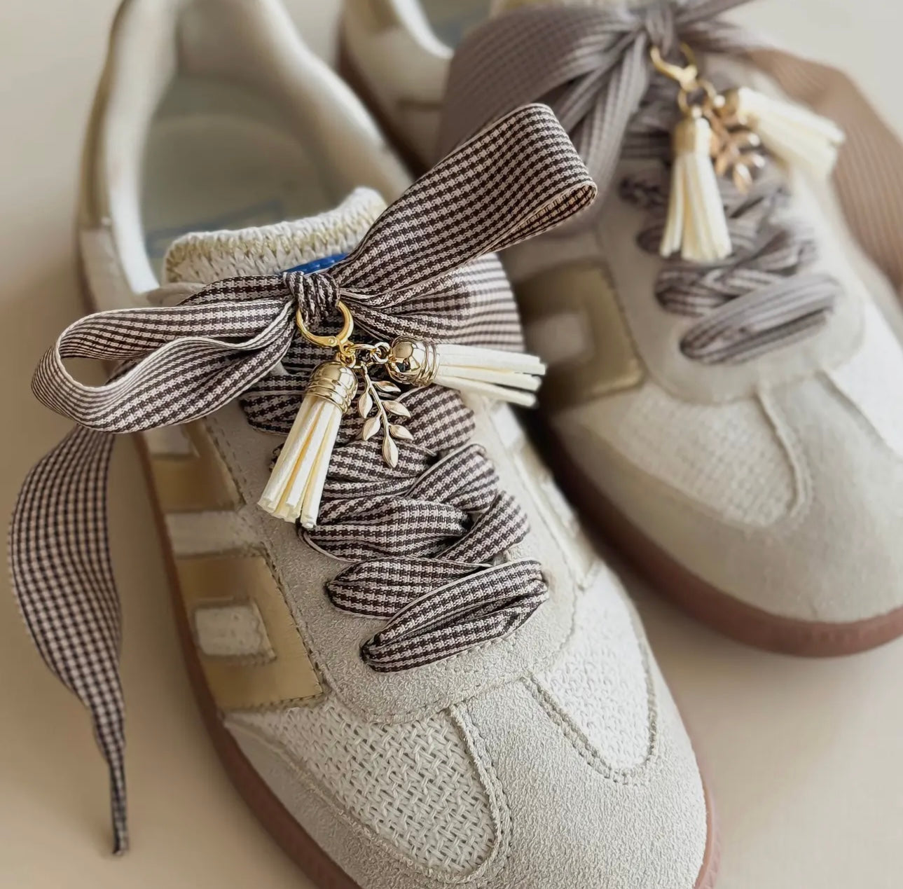 Brown Lace Charm Set