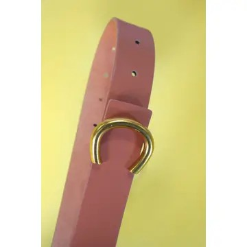 Horseshoe Buckle Belt