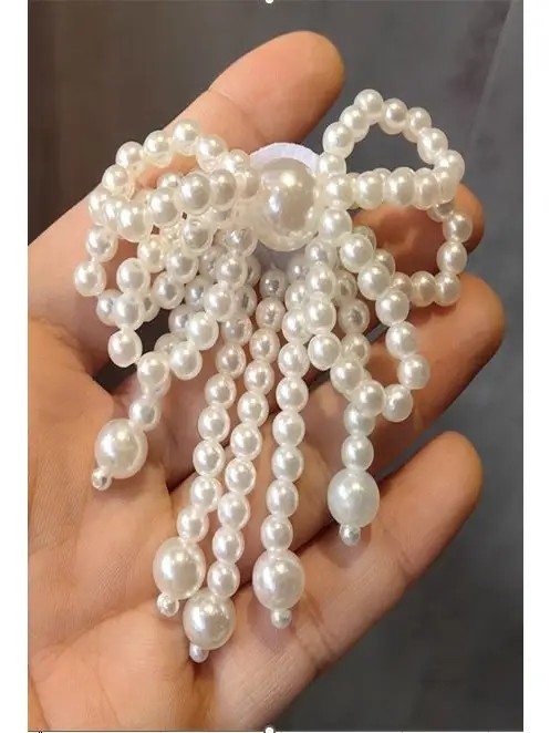 Pearl Bow Shoe Charm